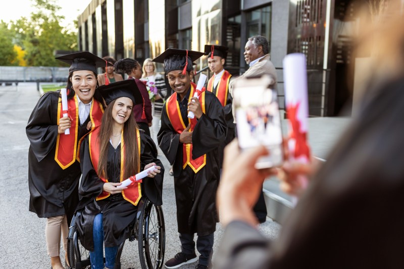 Post-Grad Playbook: Smart Money Moves for New Alumni
